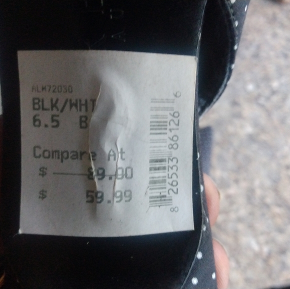 Ralph Lauren Women New Pokla-Dot Kitten Heel Pointed-Toe Pumps Size 6.5B (61) - Picture 7 of 11